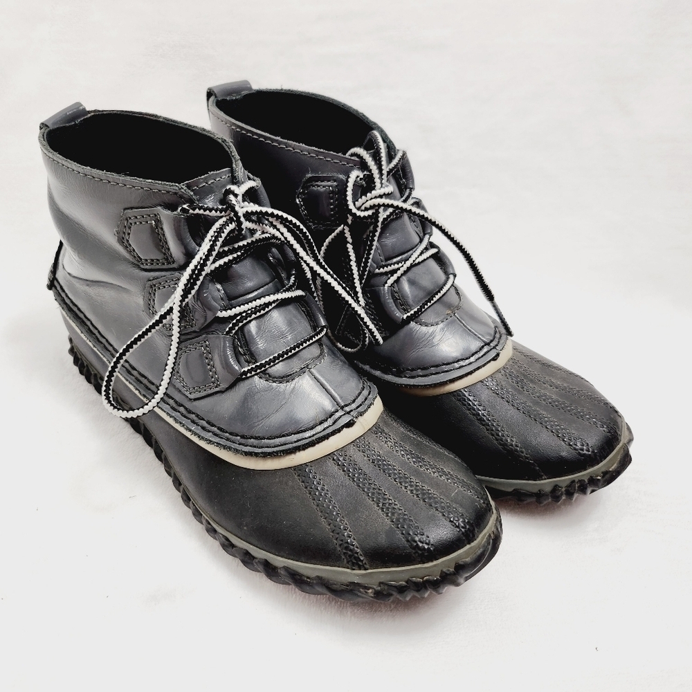 Sorel Out N About Ankle Rain Boots Gray Leather Waterproof